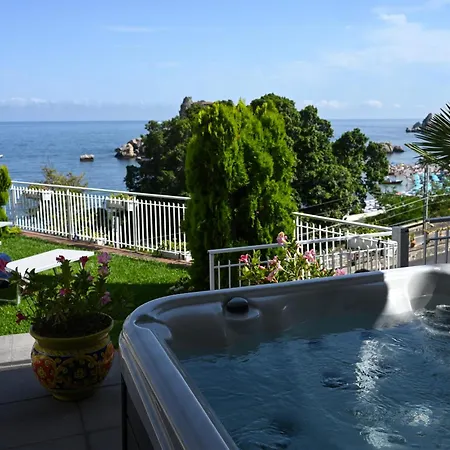 Paradisea Apartment *