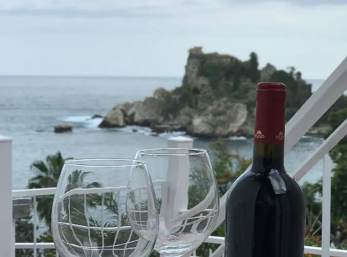 Paradisea Taormina