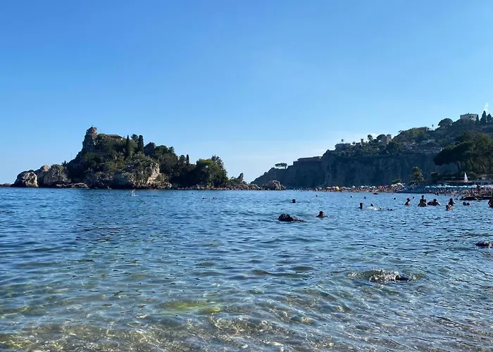 Paradisea شقة تاورمينا